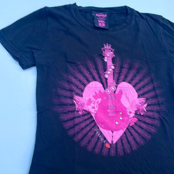 Shakira Hard Rock Sig Series 23 Tee - Picture 2 of 9